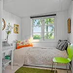 4 Bedroom Lovely In Vakantiehuis
