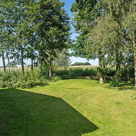 4 Bedroom Lovely In