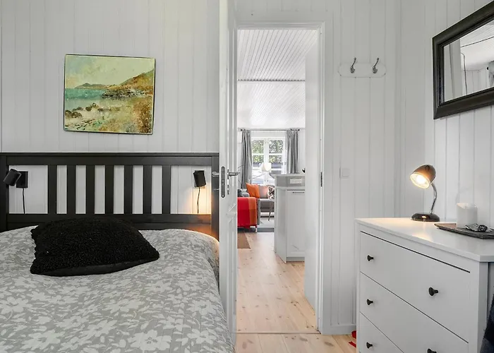 4 Bedroom Lovely In