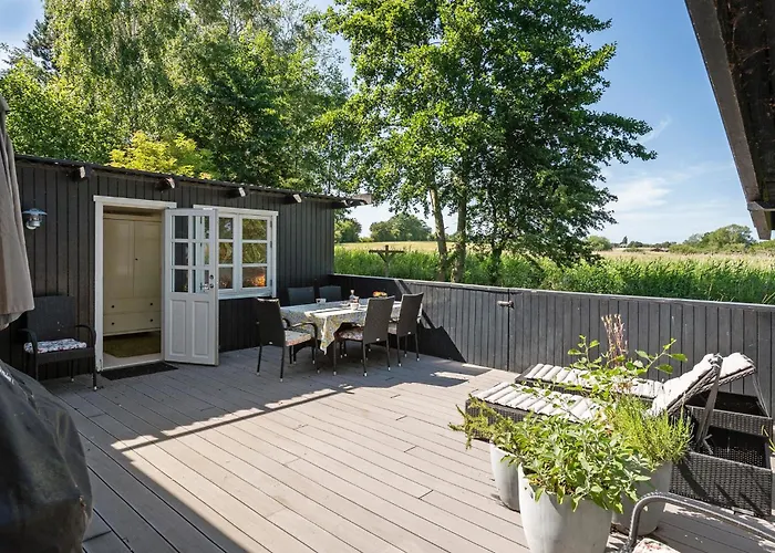 4 Bedroom Lovely In *